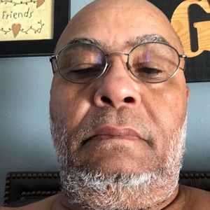 Meet your Posher, Charles